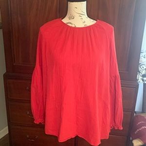 Universal Thread Balloon Sleeve Top. Size Large